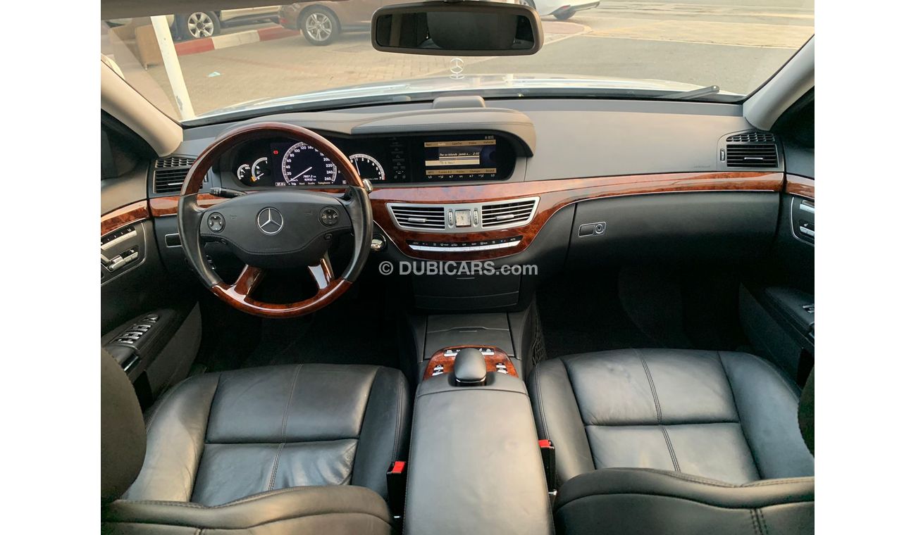 Mercedes-Benz S 550 Mercedes S550_2006_Excellent_Condihion _Full option