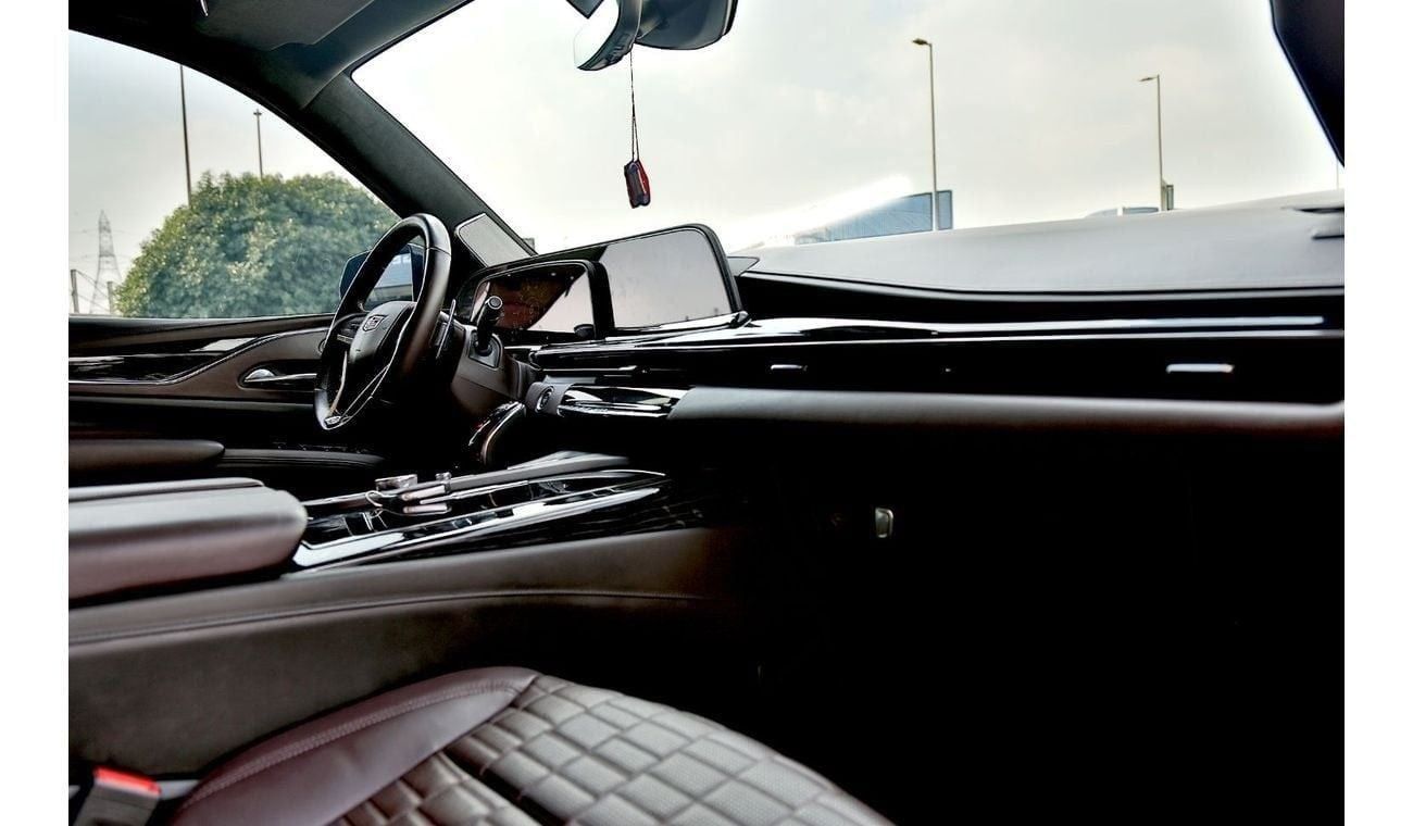 Cadillac Escalade Escalade-V 6.2L 2023 V 682hp Supercharged