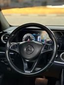 Mercedes Benz E300 E 300 - Premium Luxury Sedan