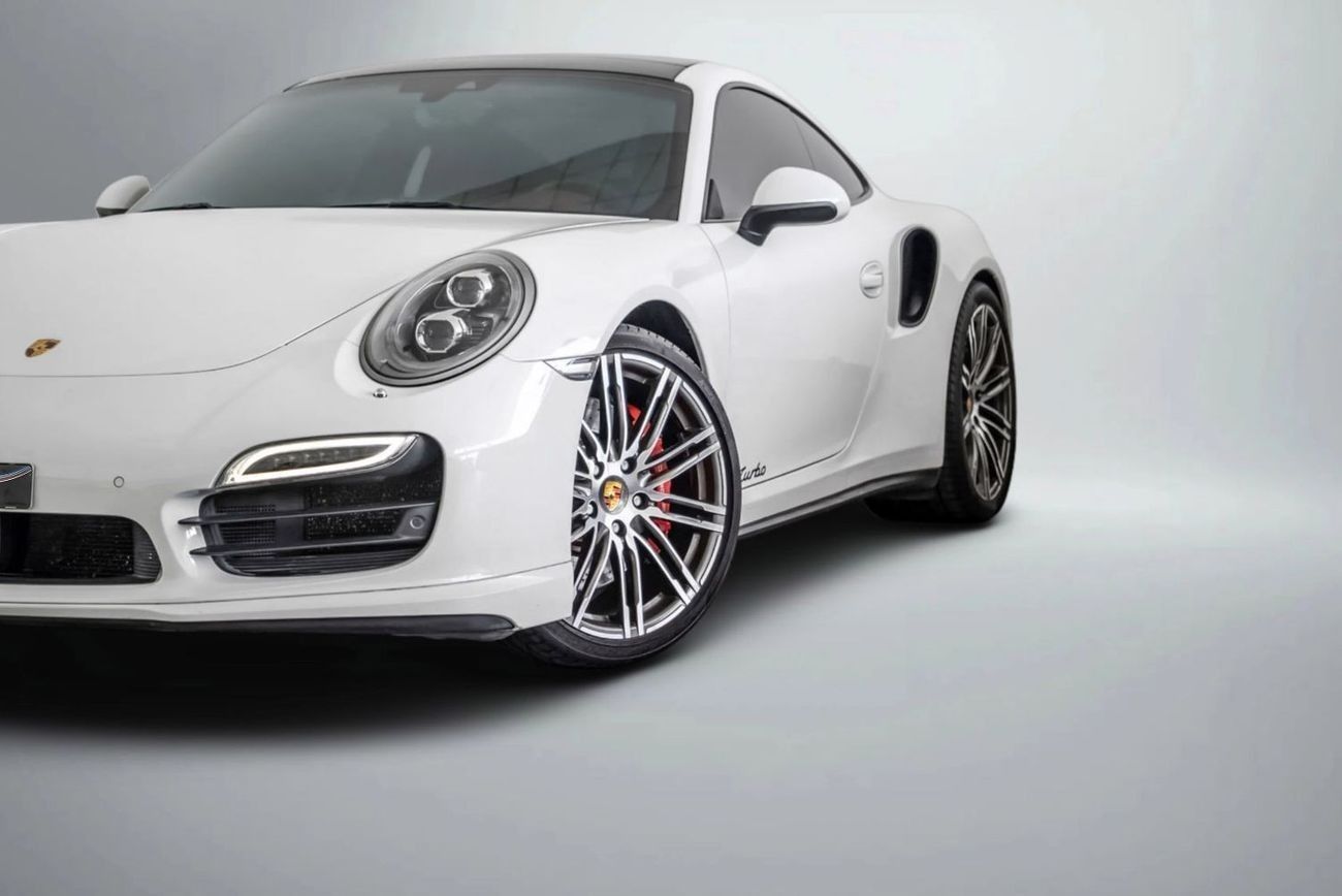Porsche 911 Turbo 3.8L (520 HP) Coupe