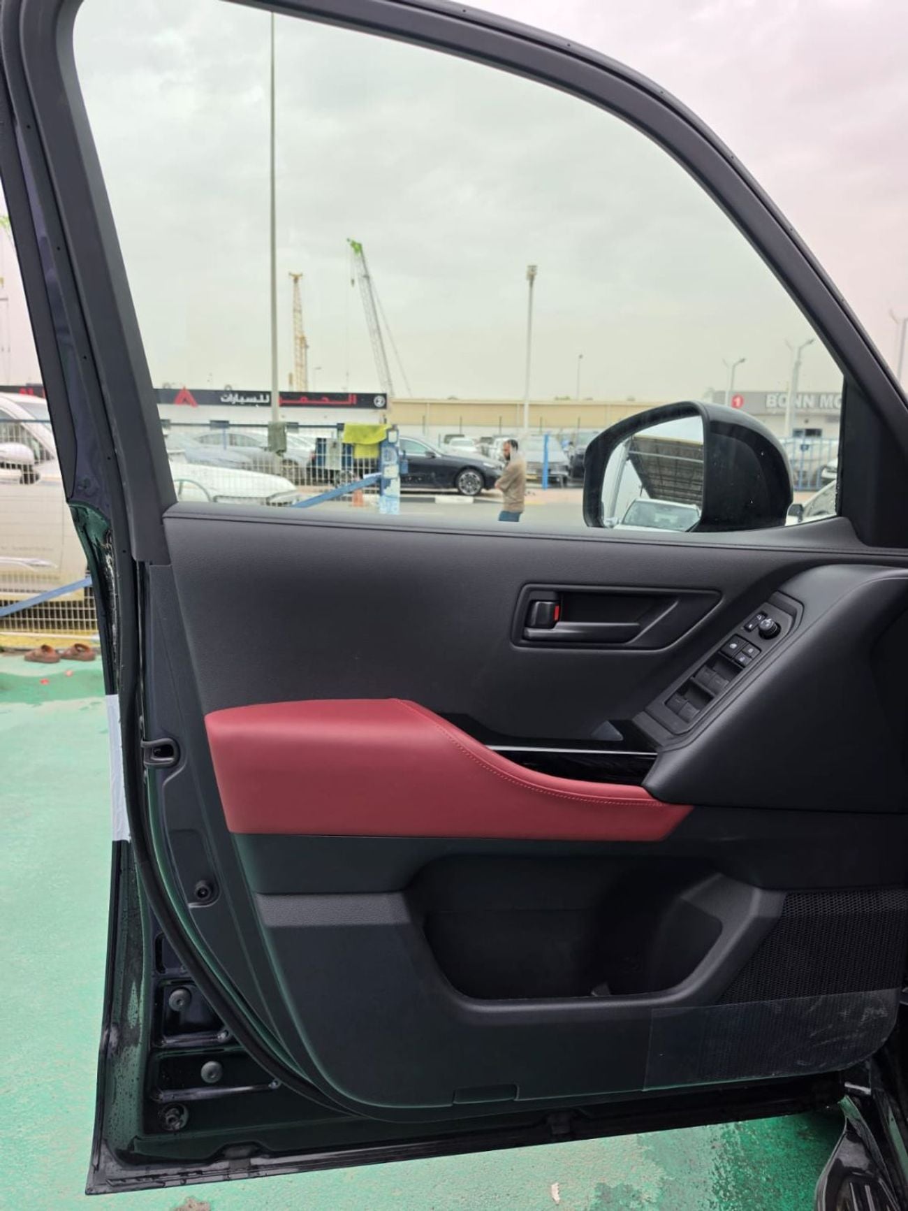 تويوتا لاند كروزر TOYOTA LANDCRUISER BLACK EDITION