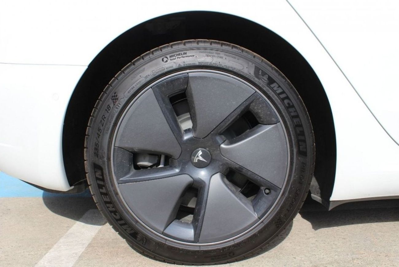 تسلا موديل 3 ستاندرد بلس