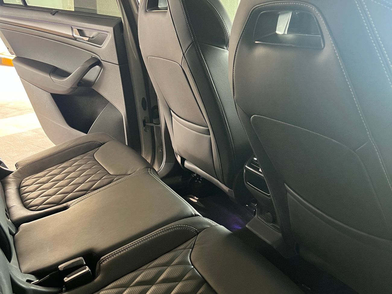 سكودا كودياك Sport line tooop 1.5 Turbo GCC LOW KM