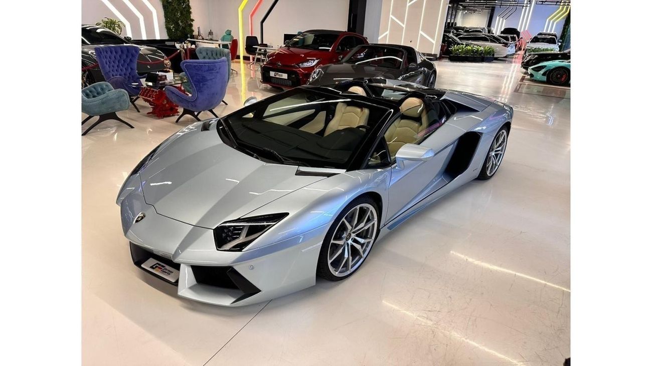 لامبورغيني أفينتادور LP700