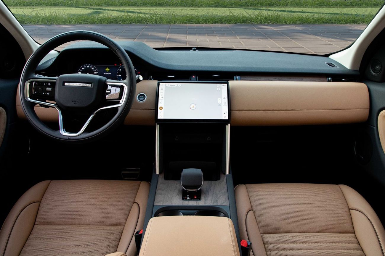 Land Rover Discovery Sport 3,231 P.M  | 0% Downpayment | Discovery Sport Dynamic SE P250!