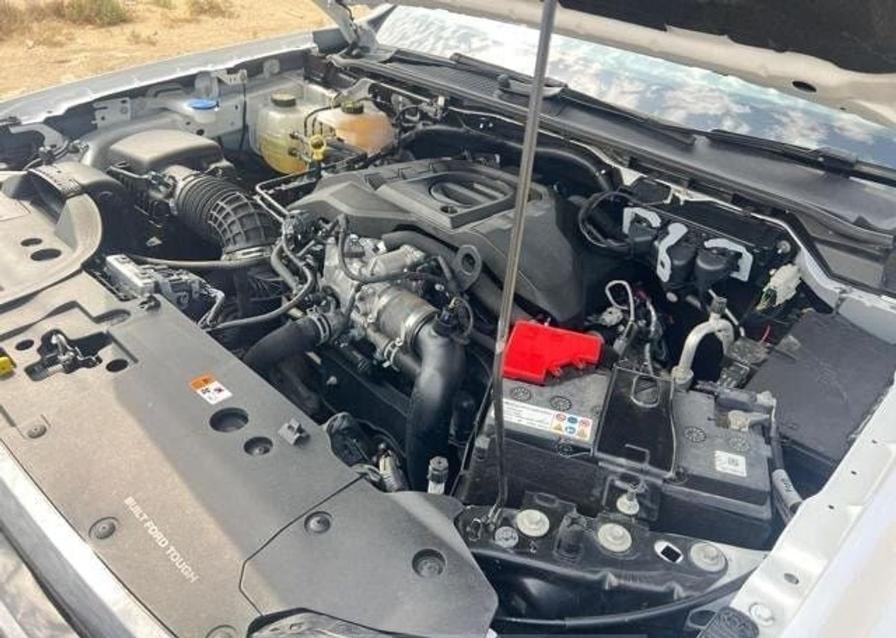 فورد رانجر diesel 3.2 liter right hand drive back camera leather power seats