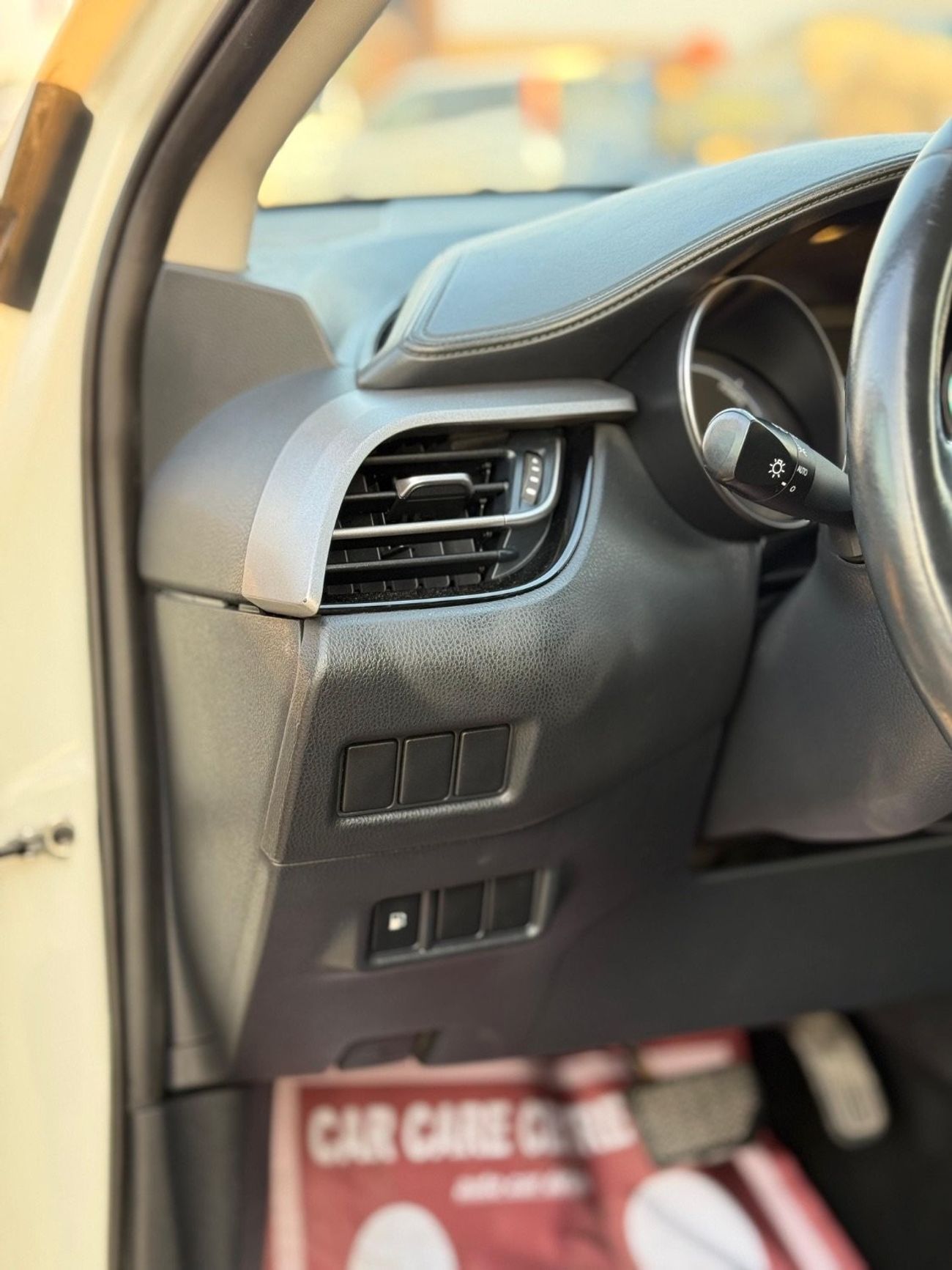 تويوتا CHR Hybrid TOYOTA CHR XLE