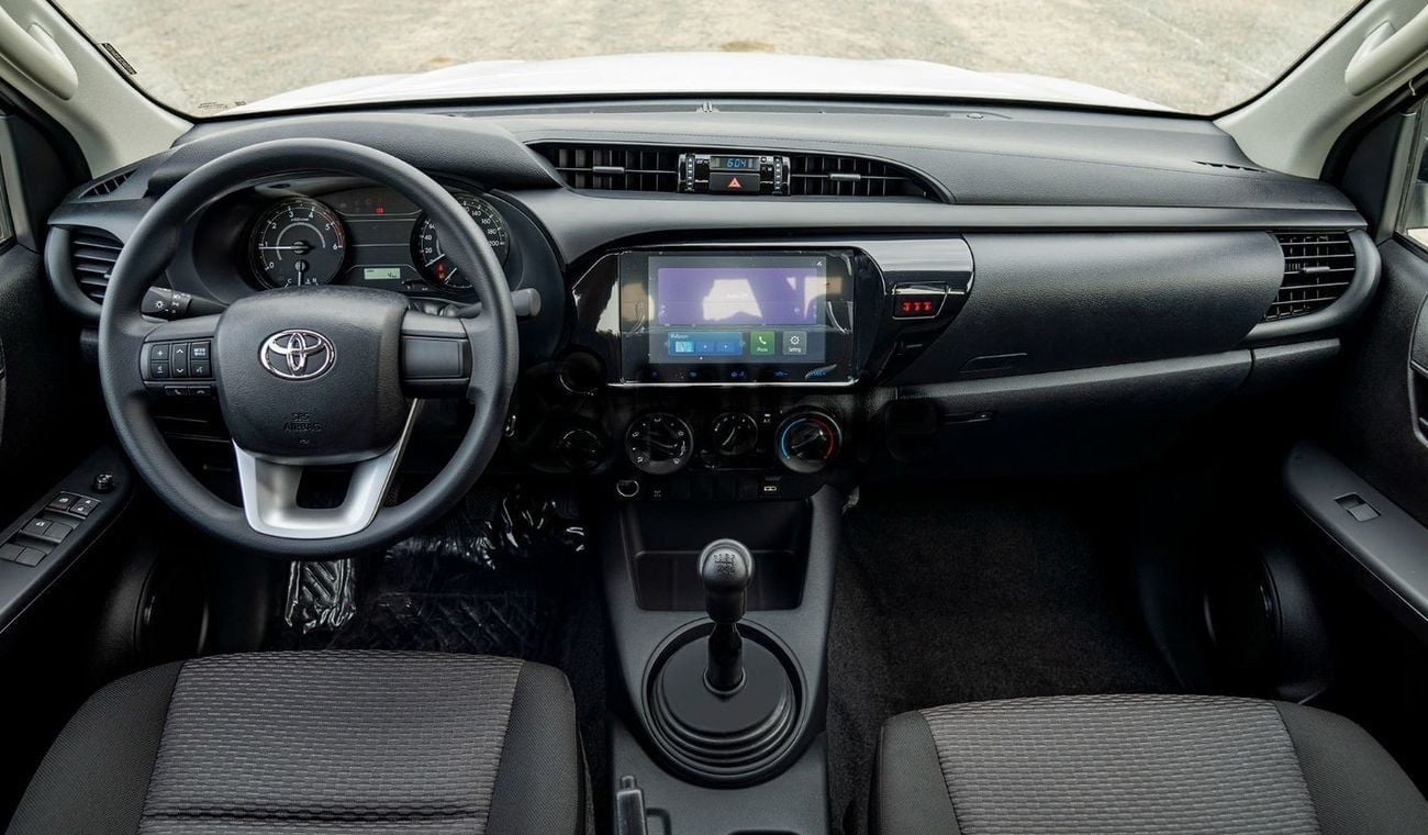 تويوتا هيلوكس HILUX 2.4L MT P.WINDO DIESEL 2026