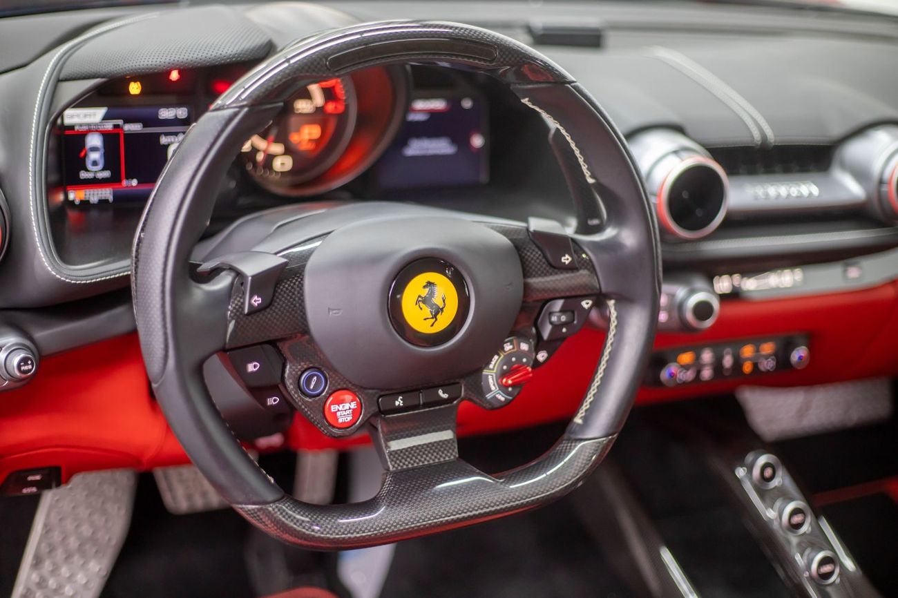 فيراري 812  سوبرفاست 