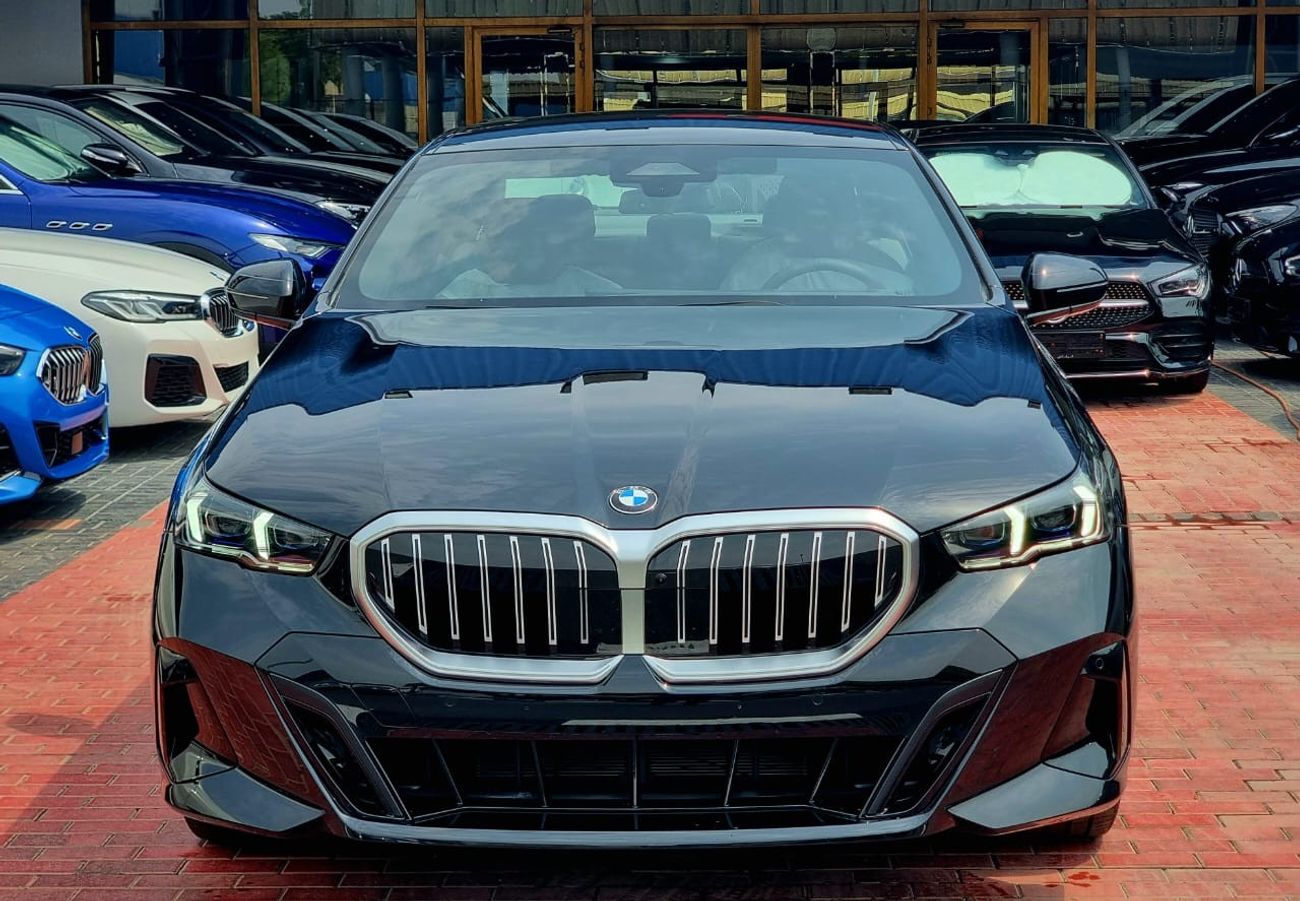 BMW 520i M Sport 5 years Warranty & Service 2024 GCC