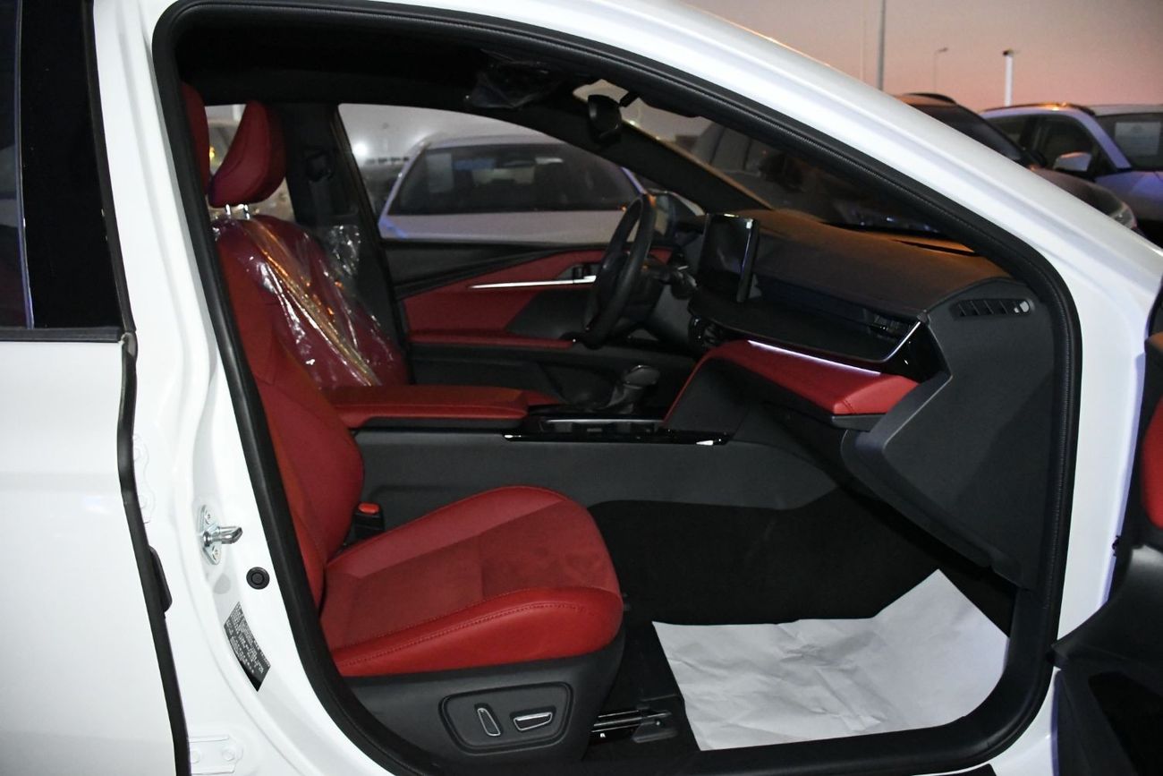 Toyota Camry 2024 Toyota Camry 2.0L HEV Sport Plus  Full option