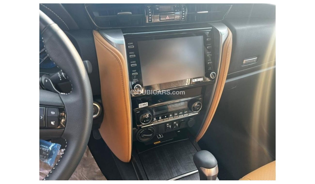 Toyota Fortuner VX3 4.0L // 2022 // FULL OPTION WITH LAETHER&POWER SEATS // SPECIAL OFFER // BY FORMULA AUTO // FOR 