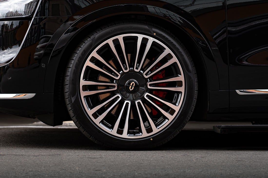 Aito 9 exterior - Alloy Rims