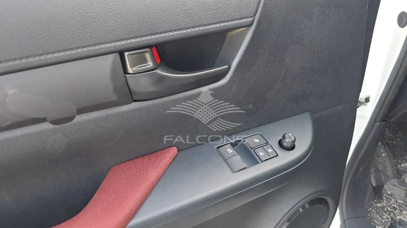 تويوتا هيلوكس Toyota/HILUX D SC 2WD/ 2.4L HIGH MT