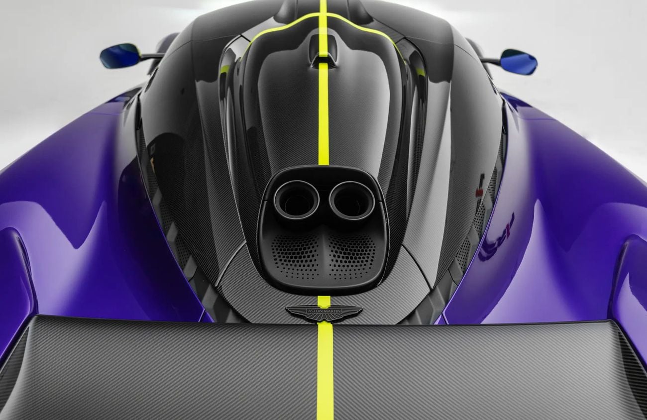 أستون مارتن فالهالا 4.0L V8 Twin-Turbo Engine + eMotors