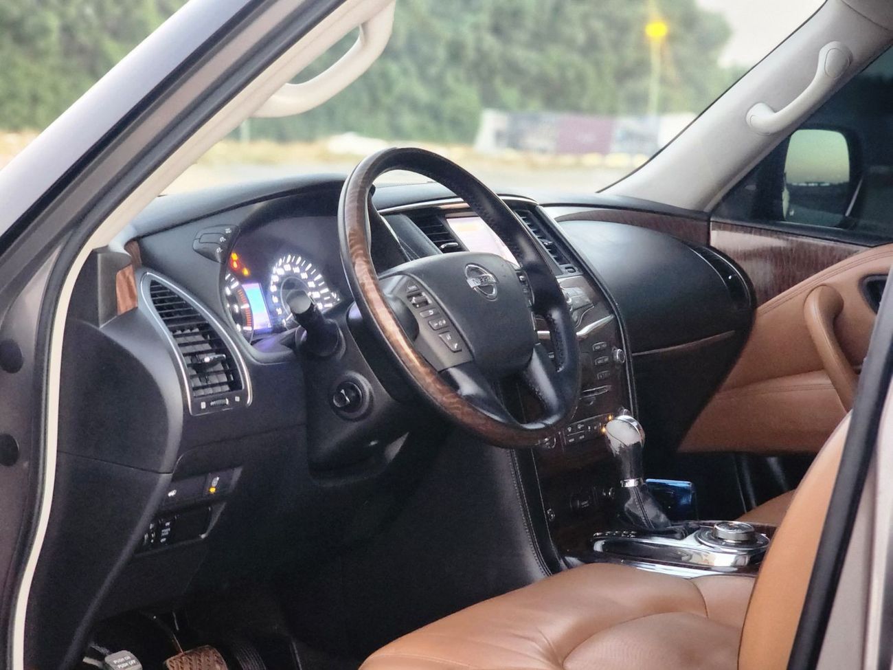 Nissan Patrol LE Platinum facelifted