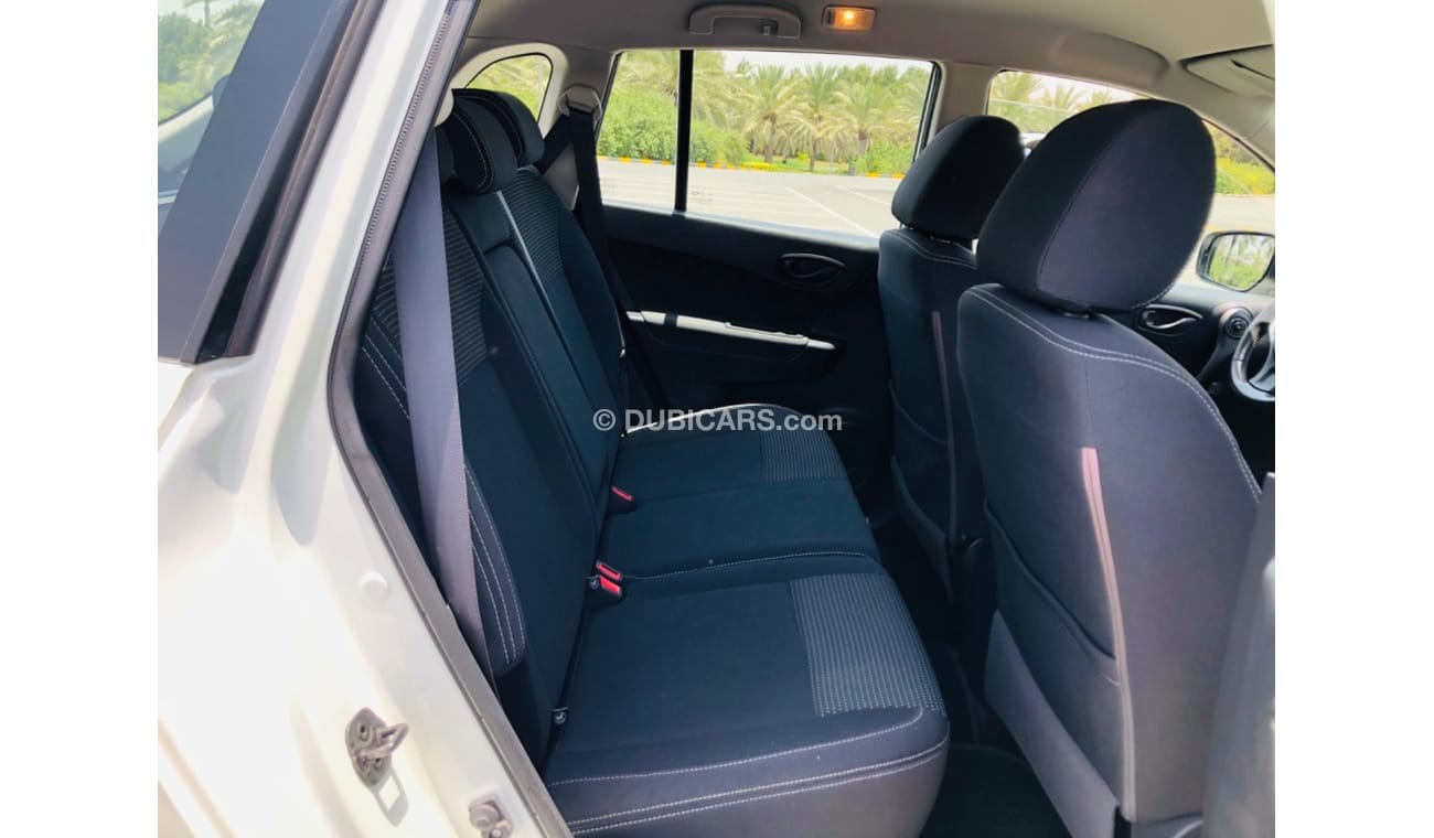 Renault Koleos SE Model 2015 GCC CAR PREFECT CONDITION INSIDE AND OUTSIDE