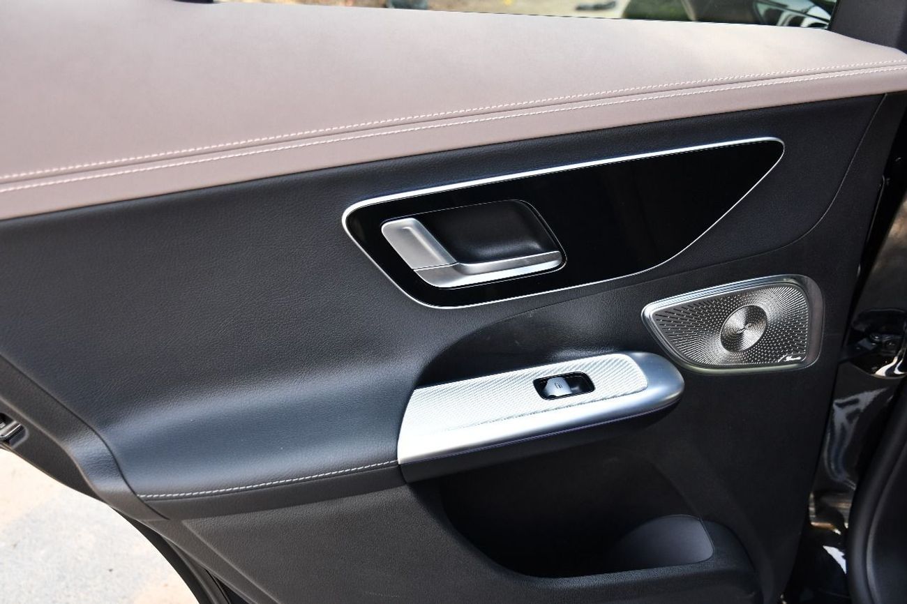 Mercedes-Benz EQE 500 MERCEDES BENZ EQE 500 2023 LOW KM GCC