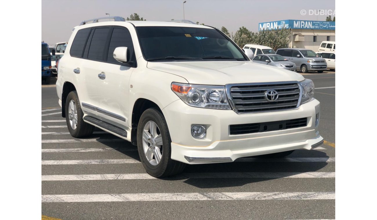 Toyota Land Cruiser DVD-REAR, CAMERA, ALLOY RIMS, LEATHER SEATS, ROOF RAILS, FOG LIGHTS, PUSH START, CODE-31074