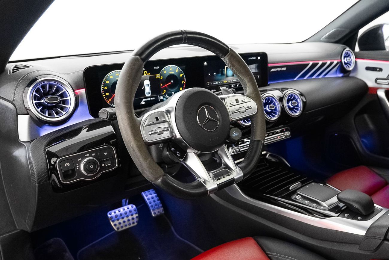 مرسيدس بنز CLA 35 AMG Std 2.0L