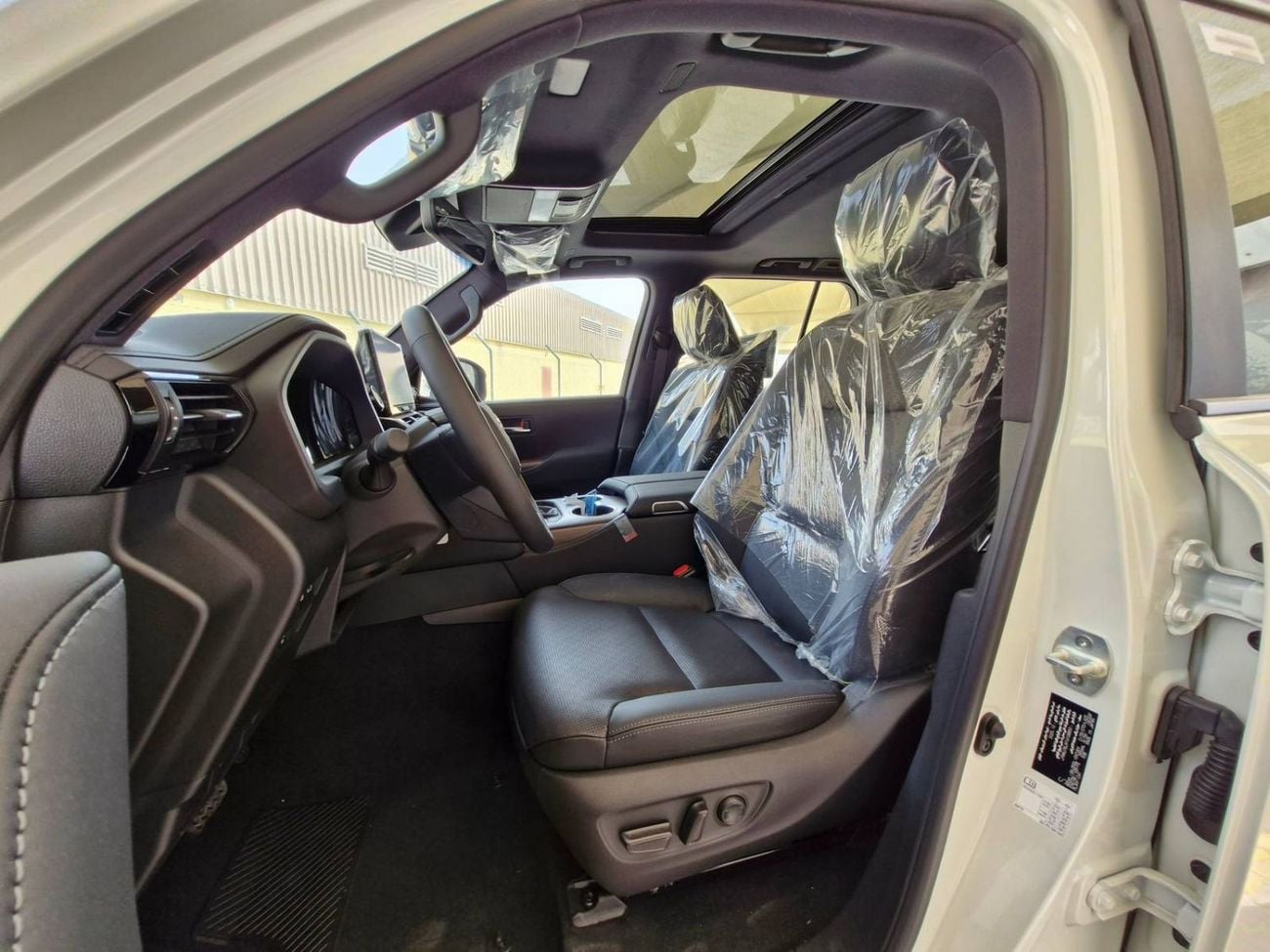 تويوتا لاند كروزر Toyota LC300 VX 4.0 2026 Full option