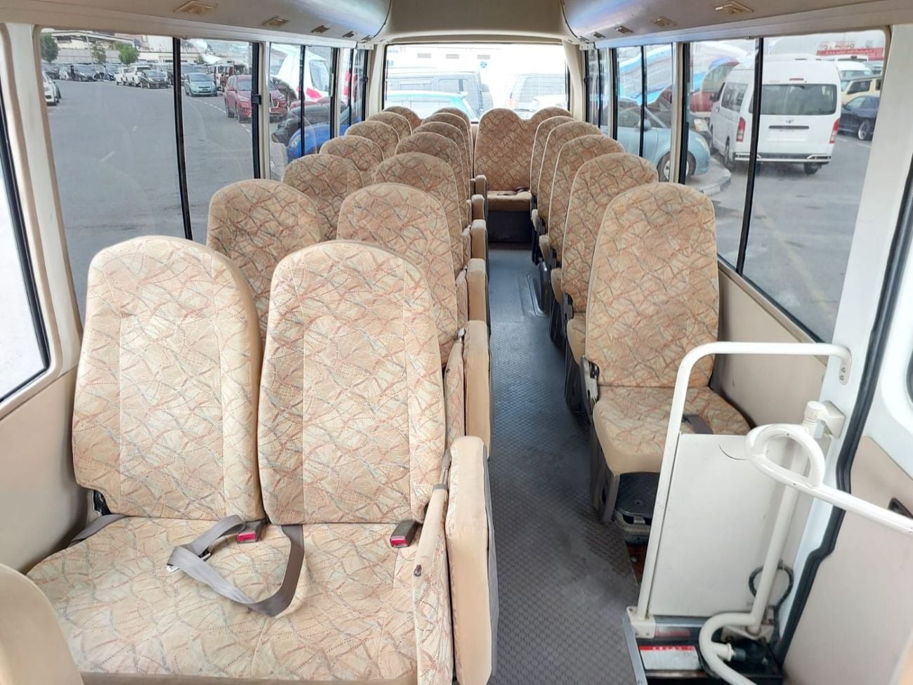 ميتسوبيشي روزا (RAMADAN OFFER) MITSUBISHI ROSA BUS RHD 2007 MODEL 4.9 L DIESEL AUTOMATIC(PM00332)