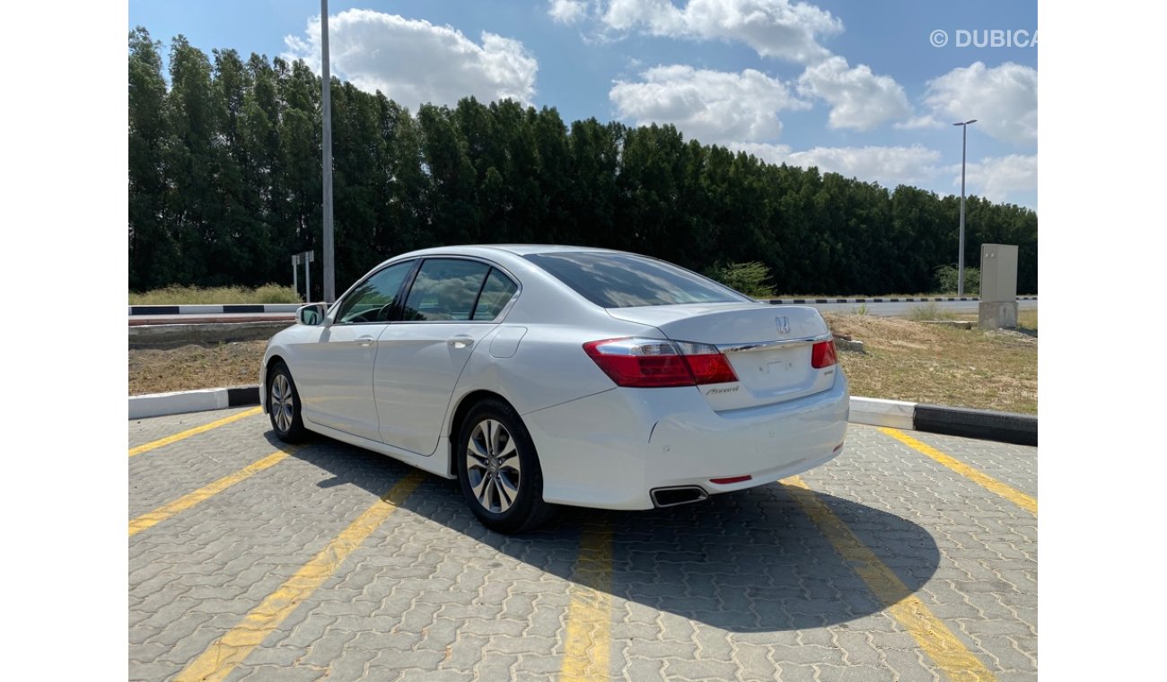 Honda Accord 2015 gcc Ref#168