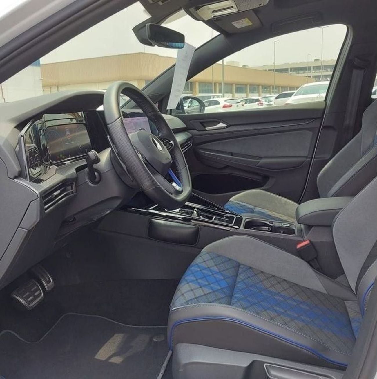 فولكس واجن جولف GTI Fabric 2.0L