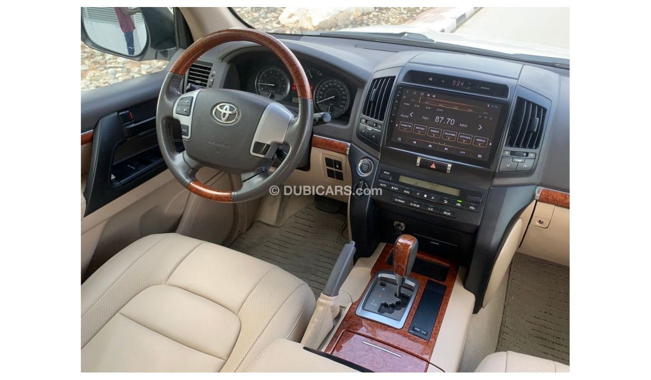 Toyota Land Cruiser GXR Excellent condition