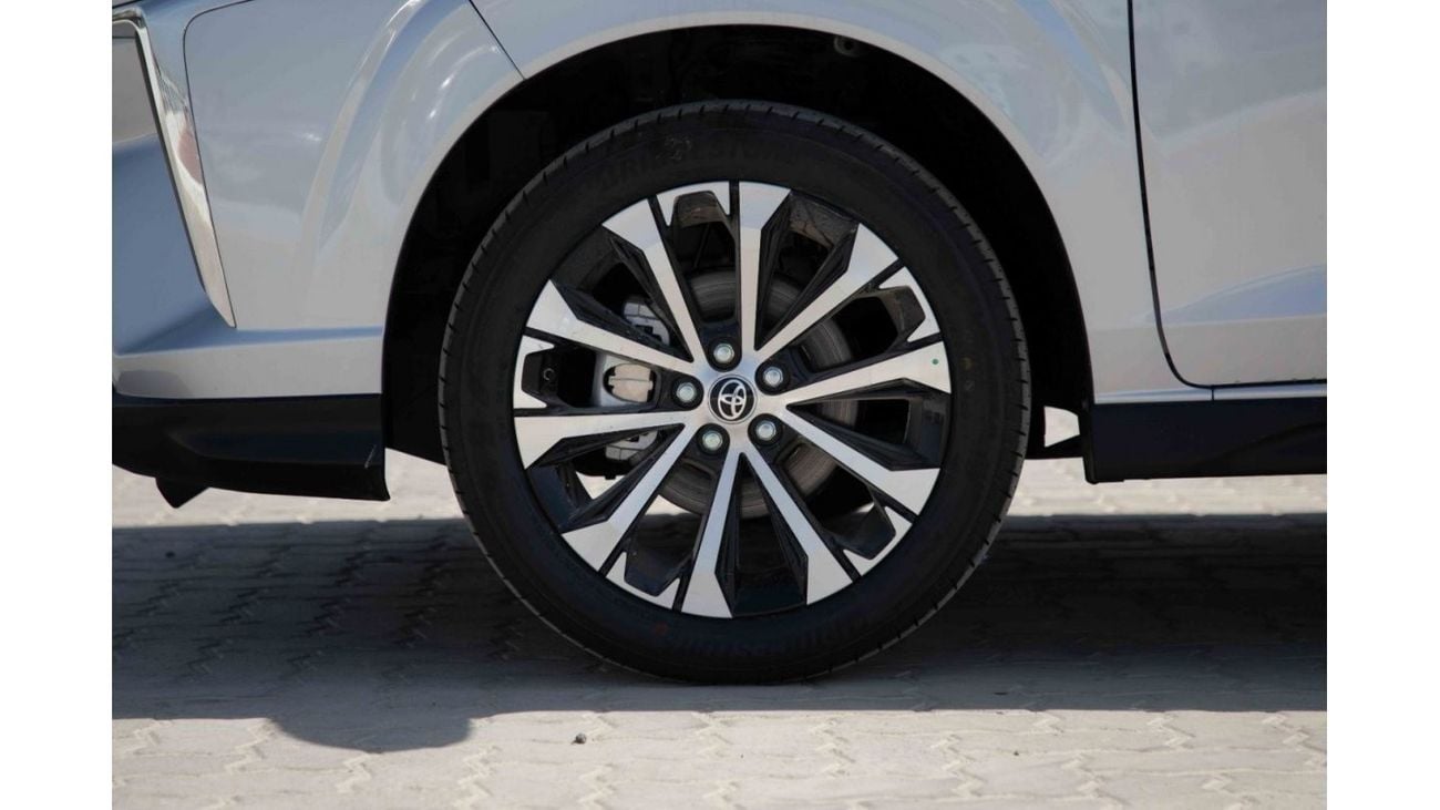 Toyota Veloz 2023 Toyota Veloz V 1.5 - Silver inside Black | Export Only