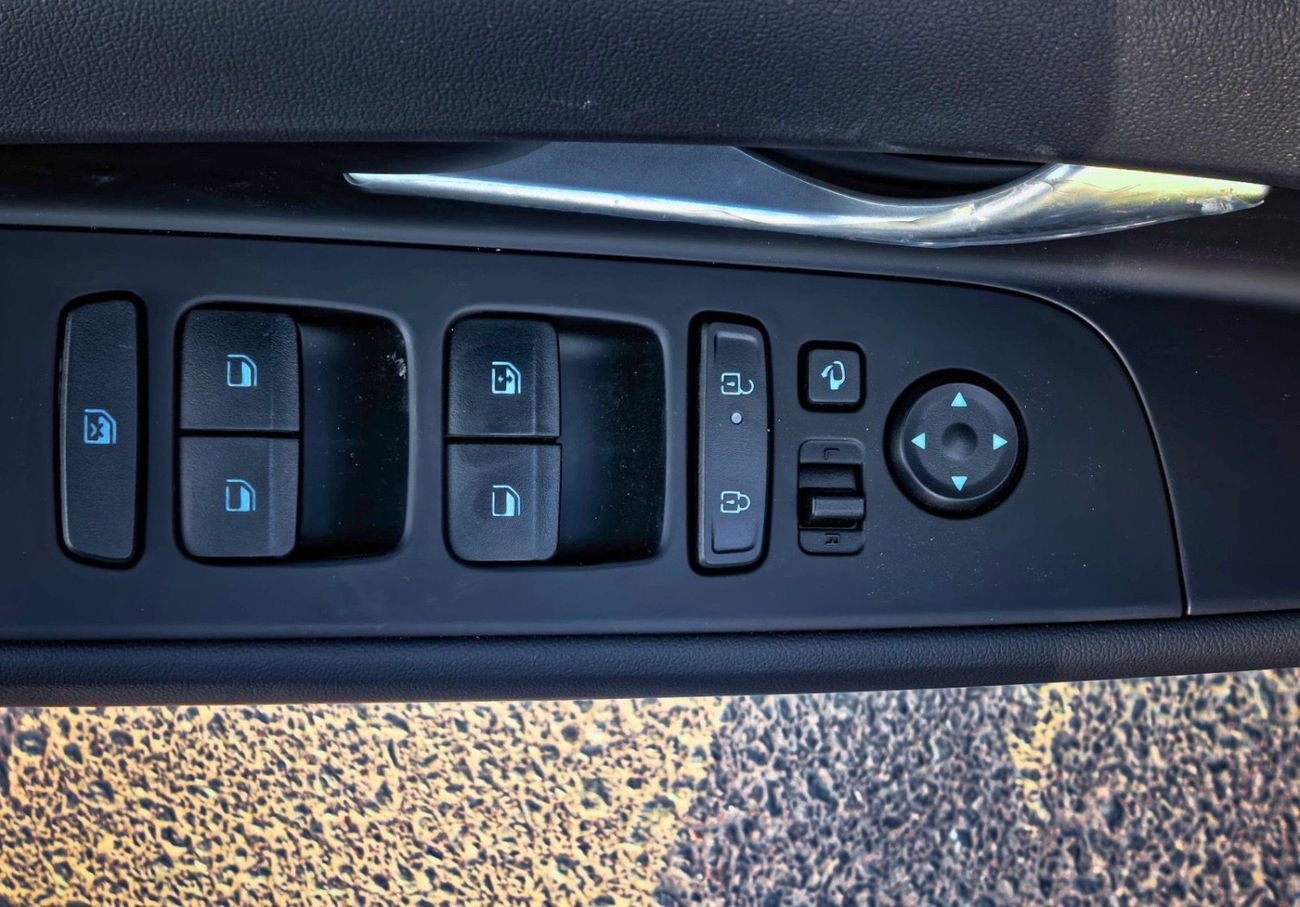 Toyota Hilux 2025 HYUNDAI ELANTRA 1.5L ELITE FULL OPTION