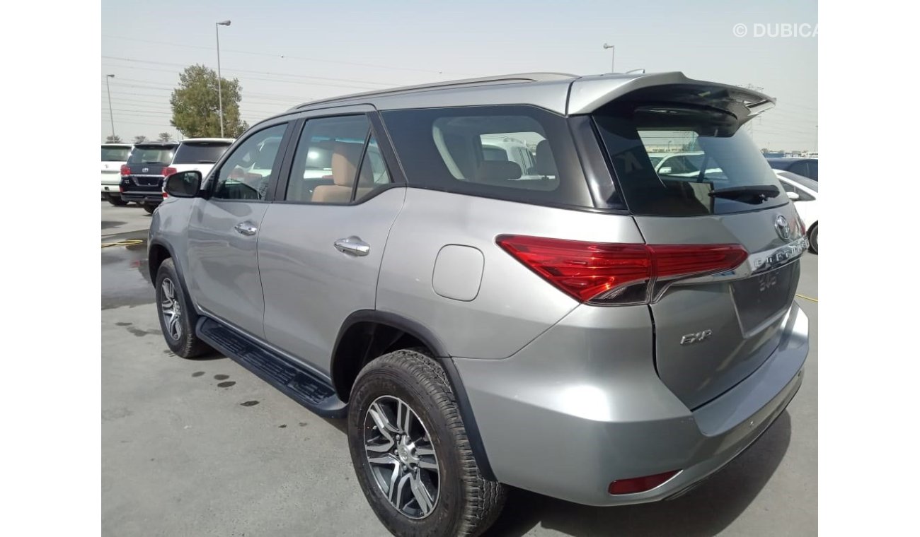 تويوتا فورتونر FORTUNER 2018