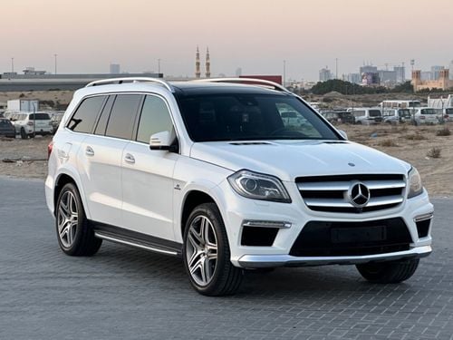 Mercedes-Benz GL 500 Std 4.7L MODEL 2015 GCC CAR FULL OPTION PANORAMIC ROOF LEATHER SEATS