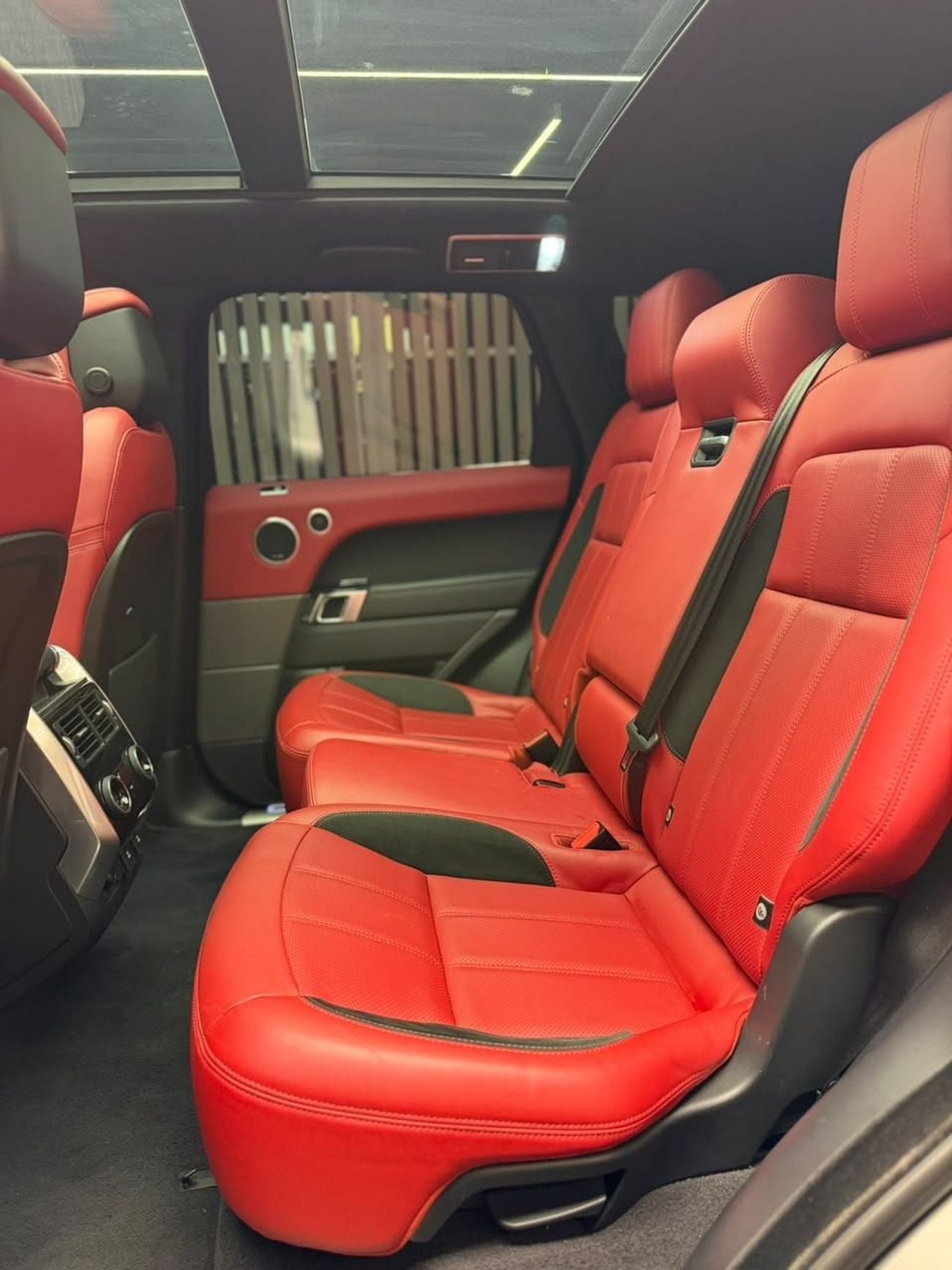 Land Rover Range Rover Sport HSE DYNAMIC