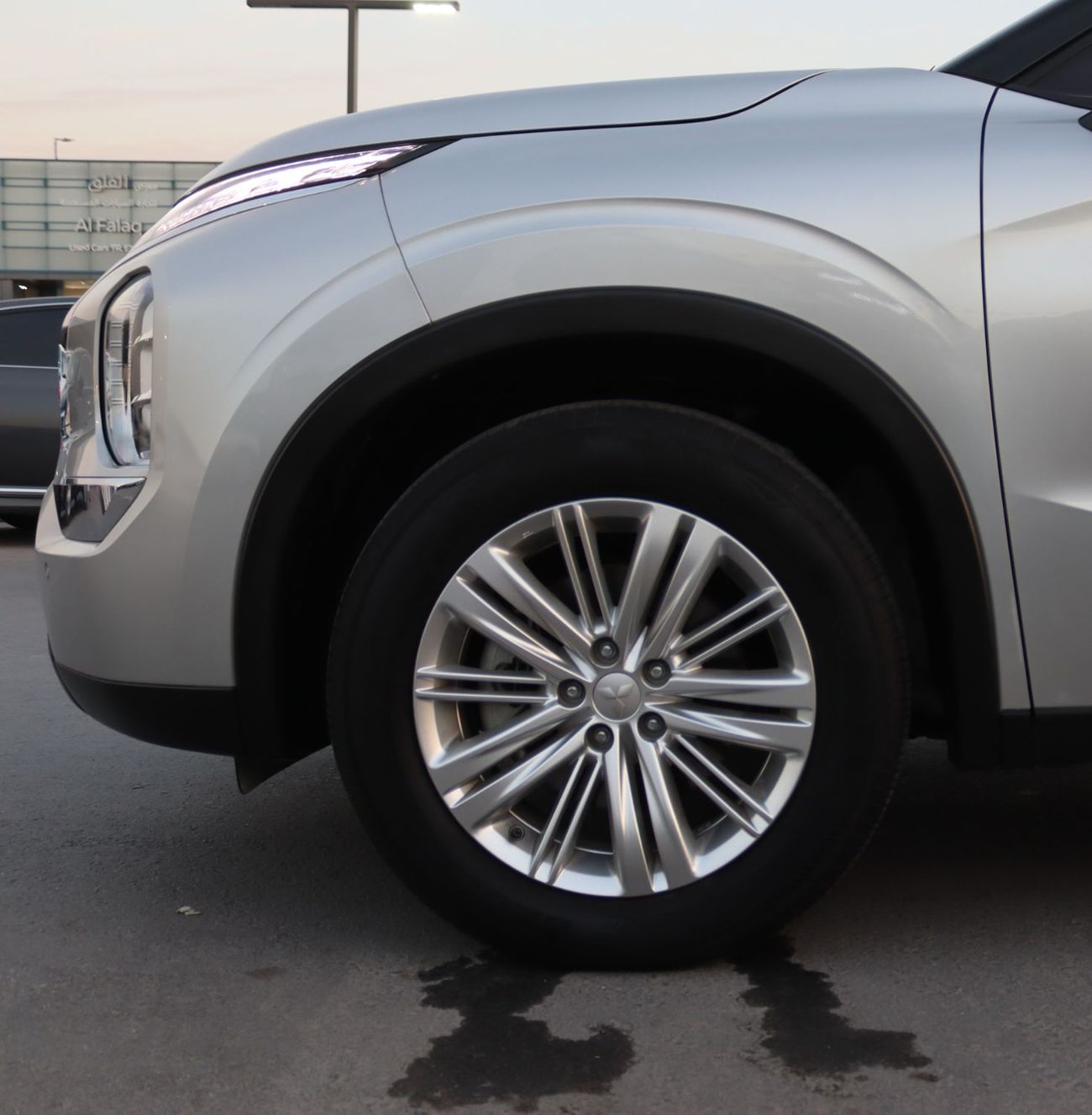 Mitsubishi Outlander GLS 2.4L Outlander 2023 - GCC - Accident-Free - 2.4L - Low Mileage - Excellent Condition