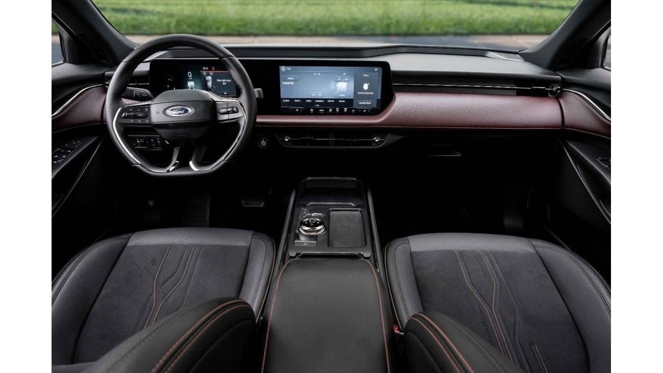 Ford Taurus Titanium | 2,095 P.M  | 0% Downpayment | Agency Warranty