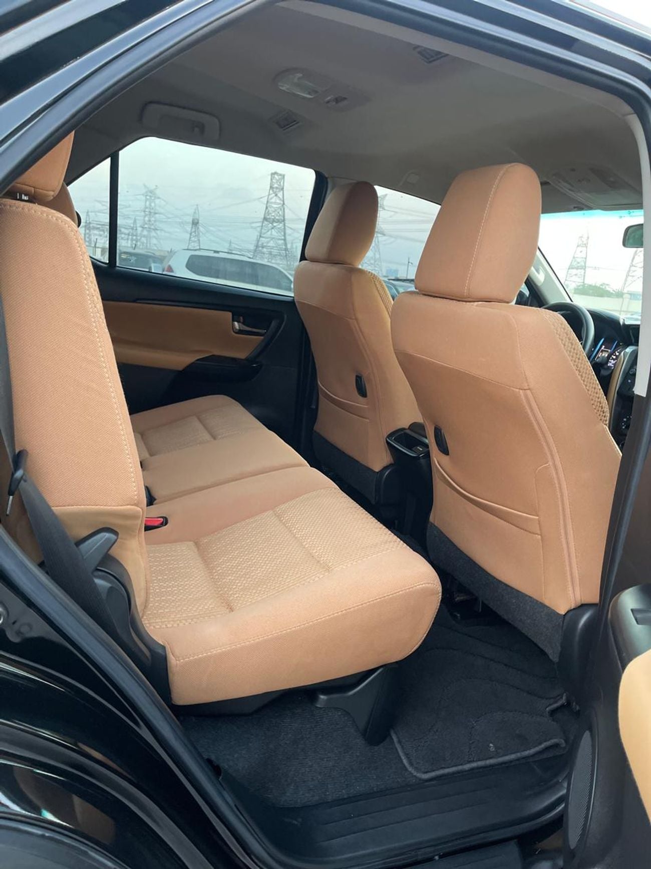 Toyota Fortuner EXR 2.7L (160 HP)