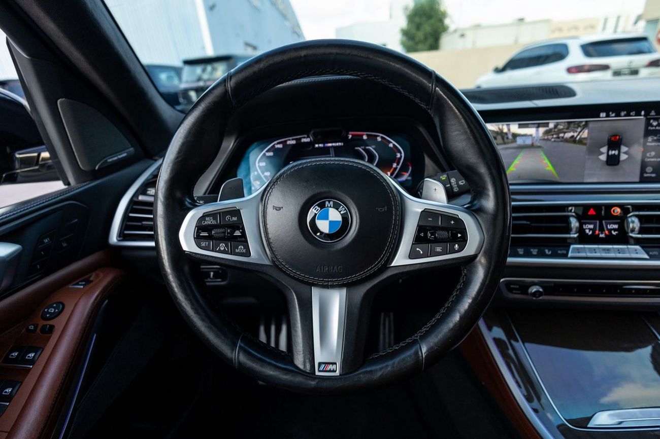 BMW X5 M50i 4.4L BMW X5 M50i 2022 GCC | Warranty