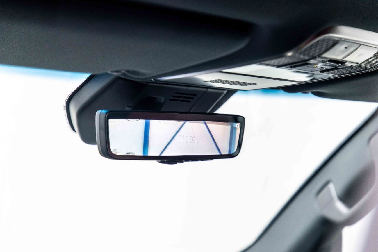 Lexus LX 700h 3.5L - Sonic Quartz Inside Crimson | Export Only