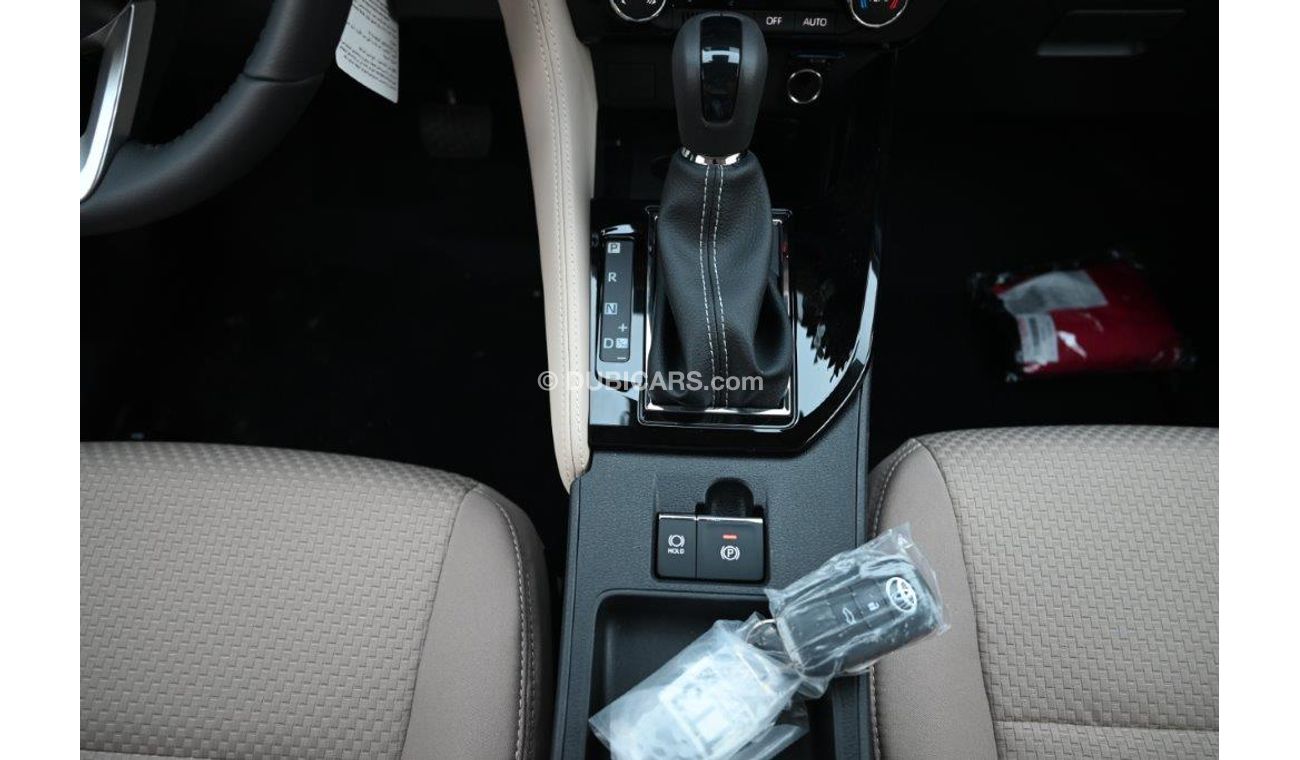 تويوتا يارس Yx 1.3L