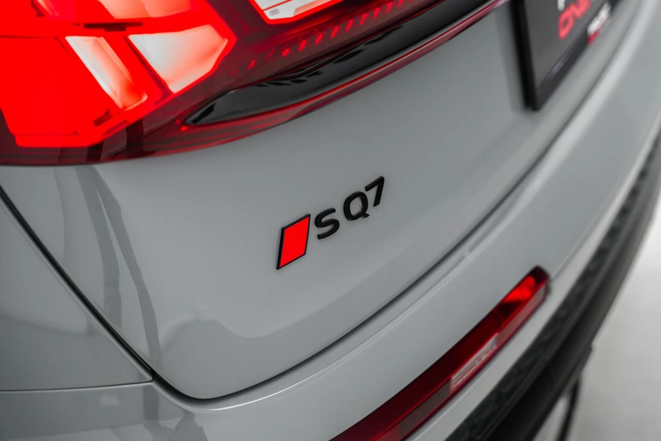 أودي SQ7