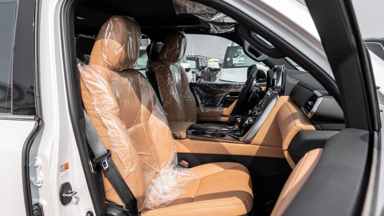 Lexus LX 600 2025 Lexus LX600 Signature 3.5L Petrol AT White-Tan (Wooden Accent)