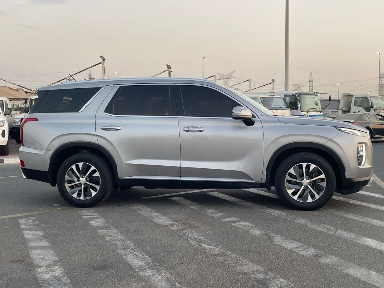 هيونداي باليساد 2022 Hyundai Palisade SEL premium GCC Specs Original Paint 3.5L V6 AWD 4x4 - Multi Drive Mode - 7 Se