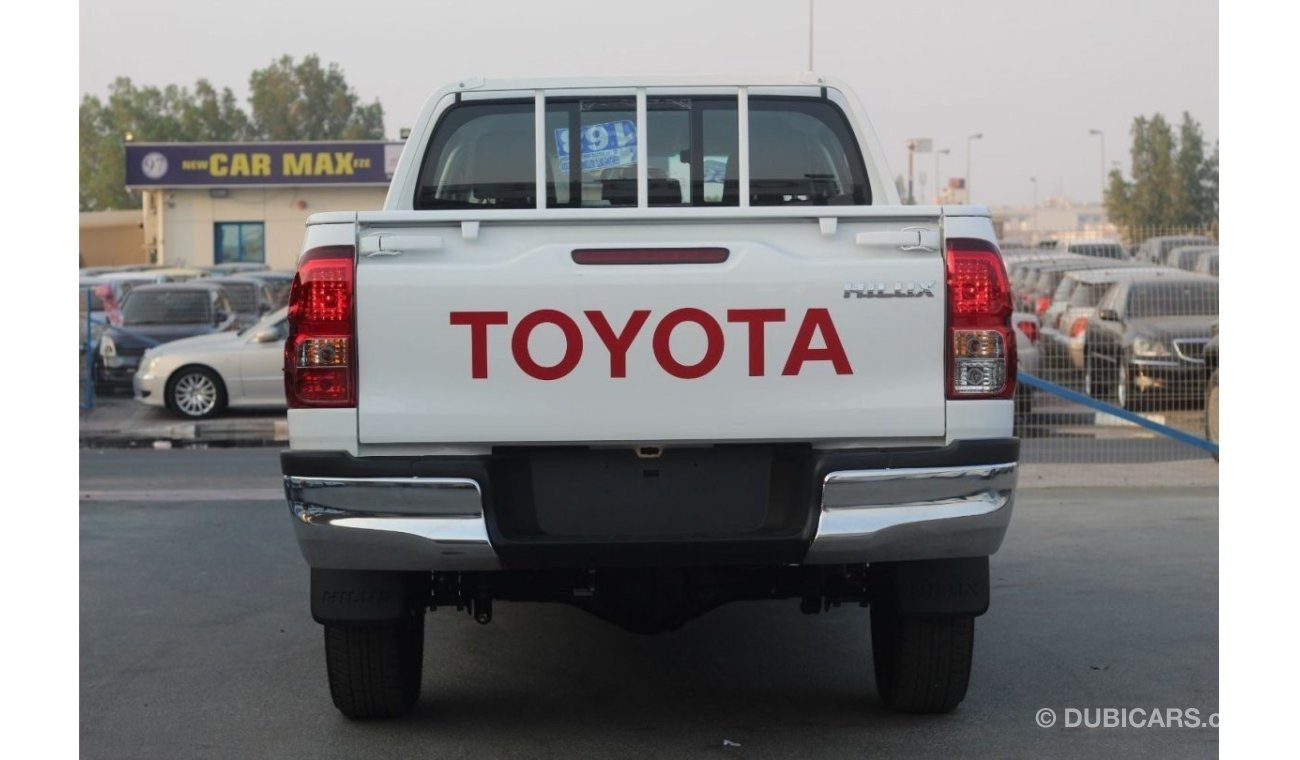 Toyota Hilux 2.4L 4X4 DC Diesel MT 2022