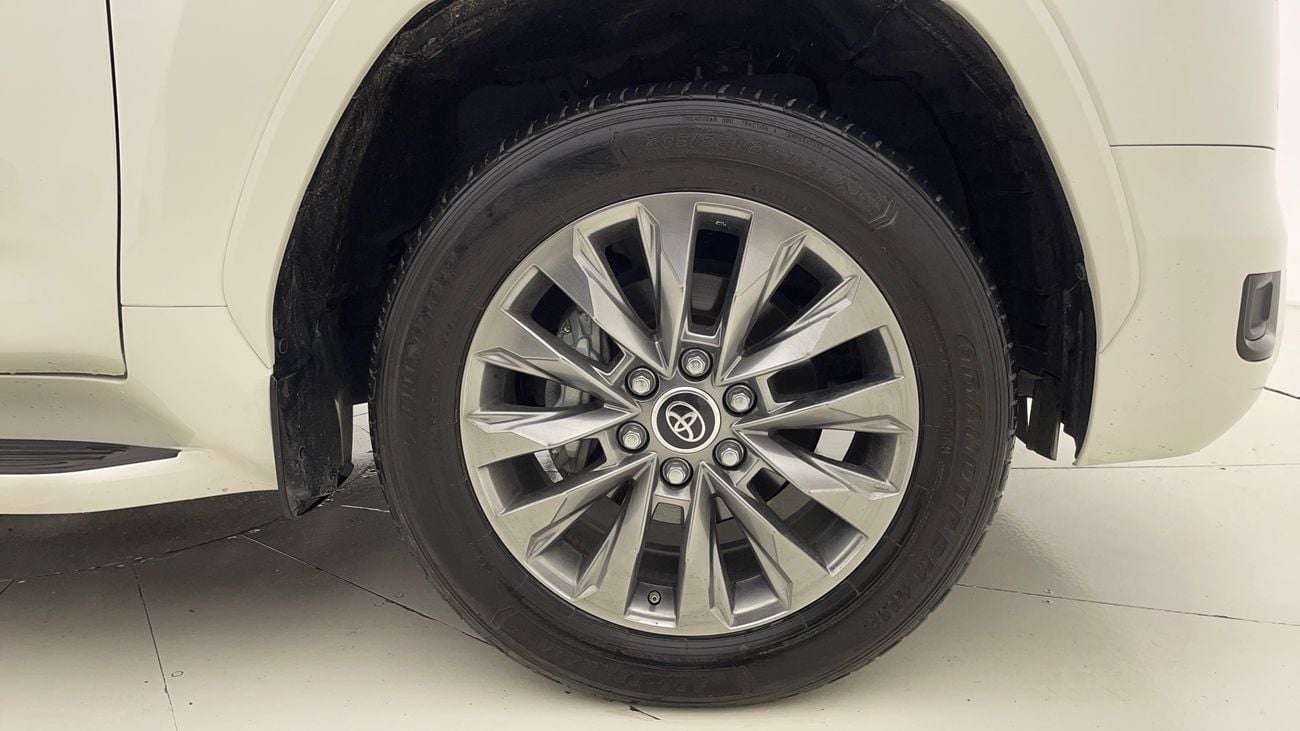 Toyota Land Cruiser GXR 4 | Zero Down Payment | Home Test Drive