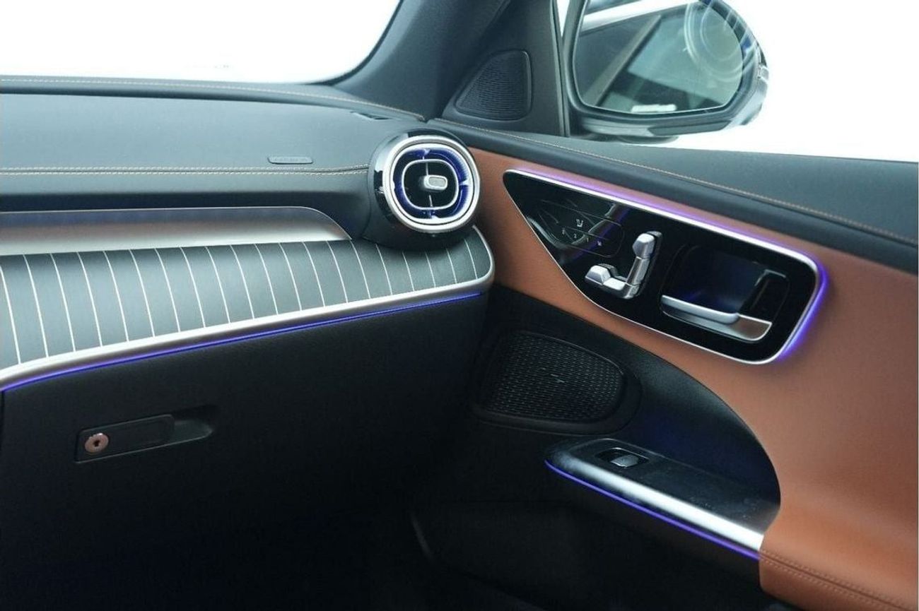 Mercedes-Benz C 200 Mercedes-Benz C 200 | 2025 GCC 0km | 5 Years Agency Warranrty | AMG Package | 9G-TRONIC | 360 View