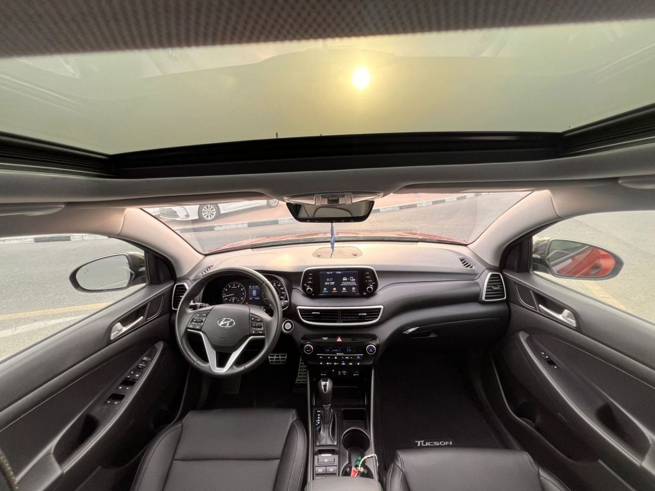 Hyundai Tucson 2021 Hyundai Tucson Black Edition Full Option Panoramic -  - 2.4L -V4 - AWD 4x4 - Trunk Auto Push St