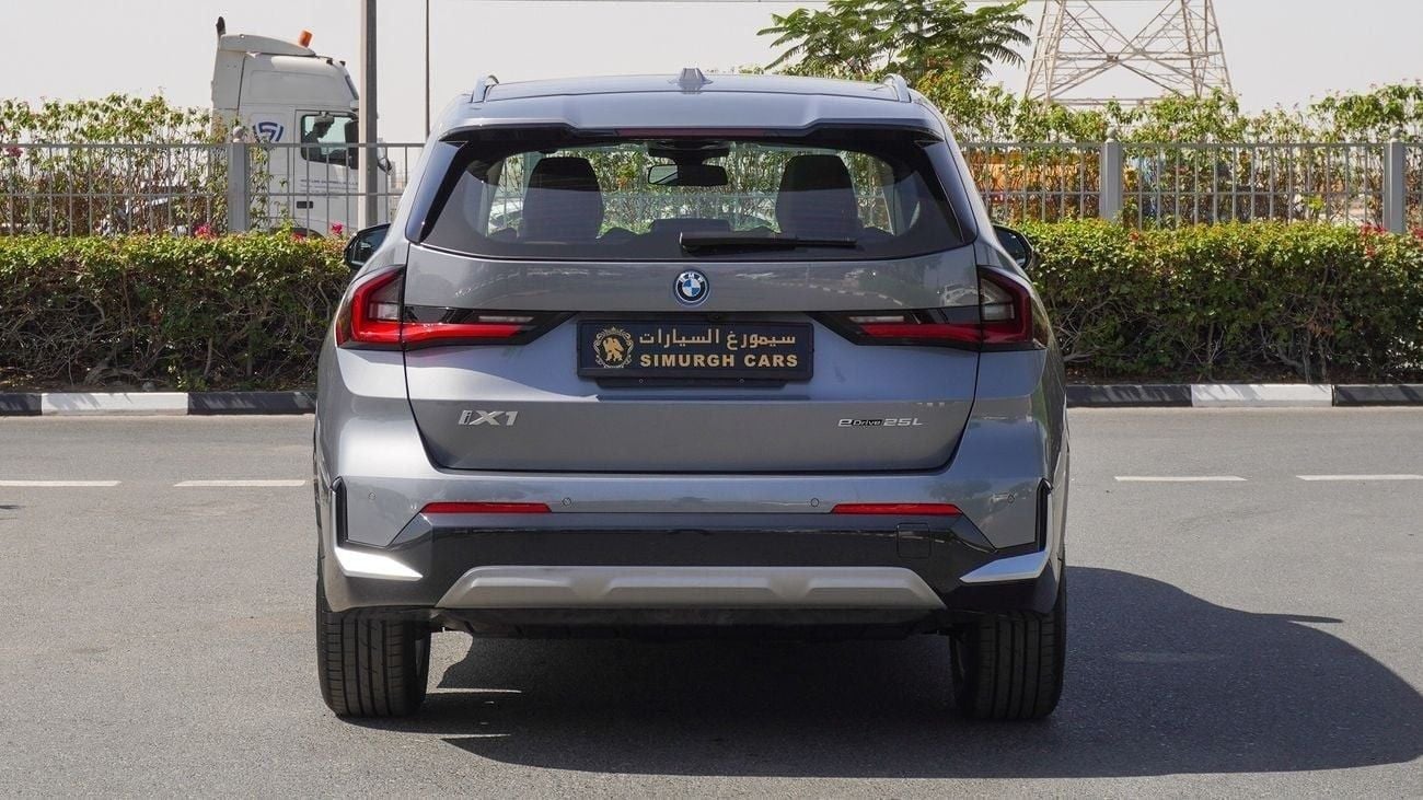 بي أم دبليو iX1 EDrive 25L
