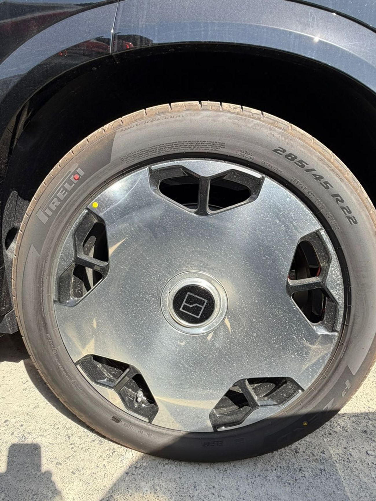 زيكر 9X Zeekr 9x Ultra Edition 70kwh LOCAL 10% VAT & DUTY PLUS 5 YEARS EVS WARRANTY INCLUDED