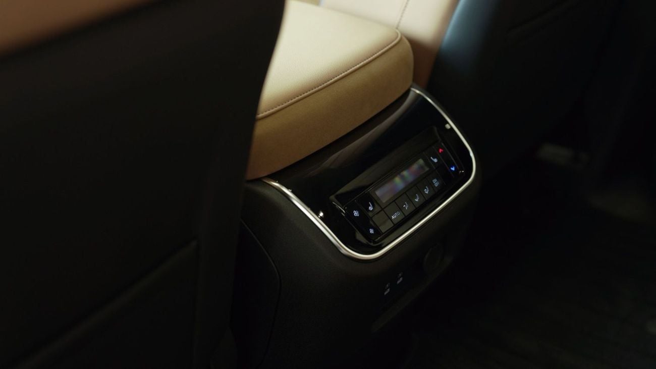 Infiniti QX80 Sensory 8 5.6L